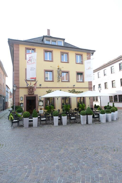 Land-Gut Hotel Zum Loewen Garni Марктхайденфелд Екстериор снимка