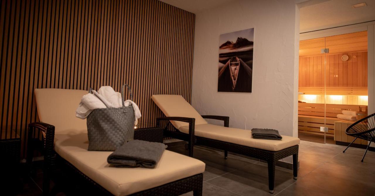 Land-Gut Hotel Zum Loewen Garni Марктхайденфелд Екстериор снимка